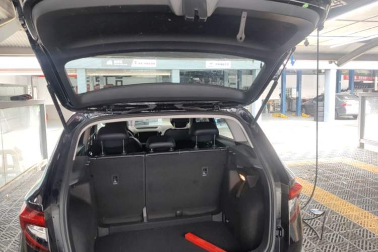 Used Skoda Karoq 2019 TSI280 SmartDrive Luxury Edition China V Standard Trunk