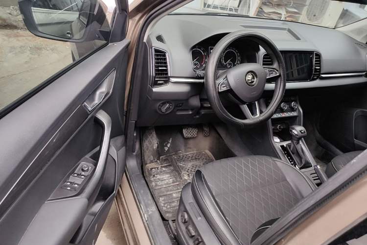 Used Skoda Karoq 2019 TSI280 Smart Drive Elite Edition China V Standard Driver Seat