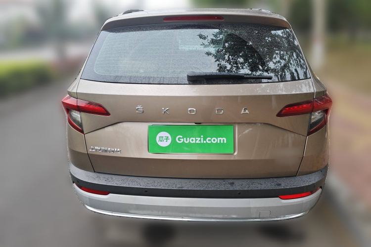 Used Skoda Karoq 2019 TSI280 SmartDrive Luxury Edition China VI standard Exterior 4