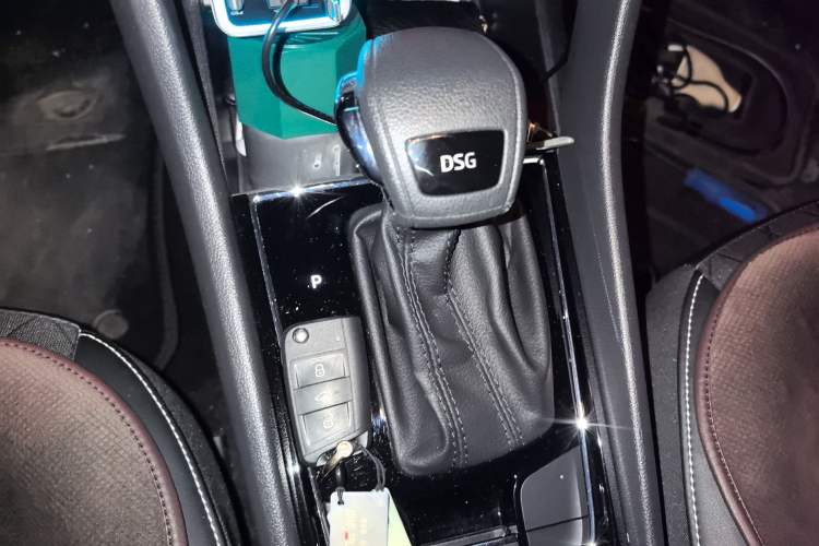 Used Skoda Karoq 2019 TSI280 SmartDrive Luxury Edition China V Standard Gear Lever