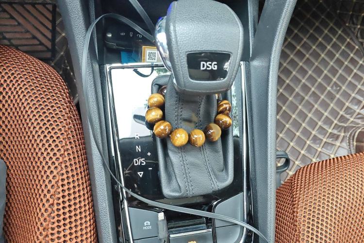 Used Skoda Karoq 2019 TSI280 SmartDrive Luxury Edition China VI standard Gear Lever