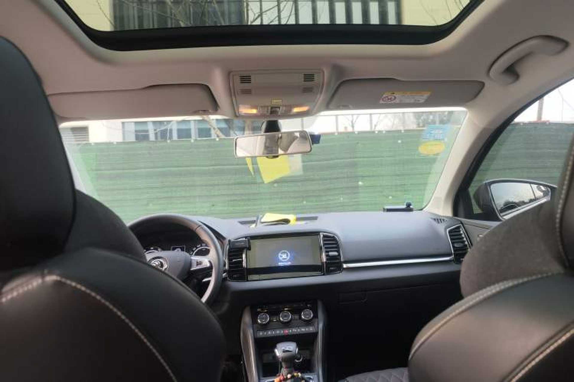 Used Skoda Karoq 2019 TSI280 Smart Drive Deluxe Edition China VI Standard Headliner