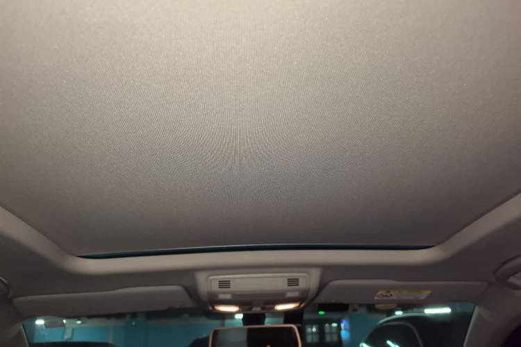 Used Skoda Karoq 2019 TSI280 SmartDrive Luxury Edition China V Standard Headliner