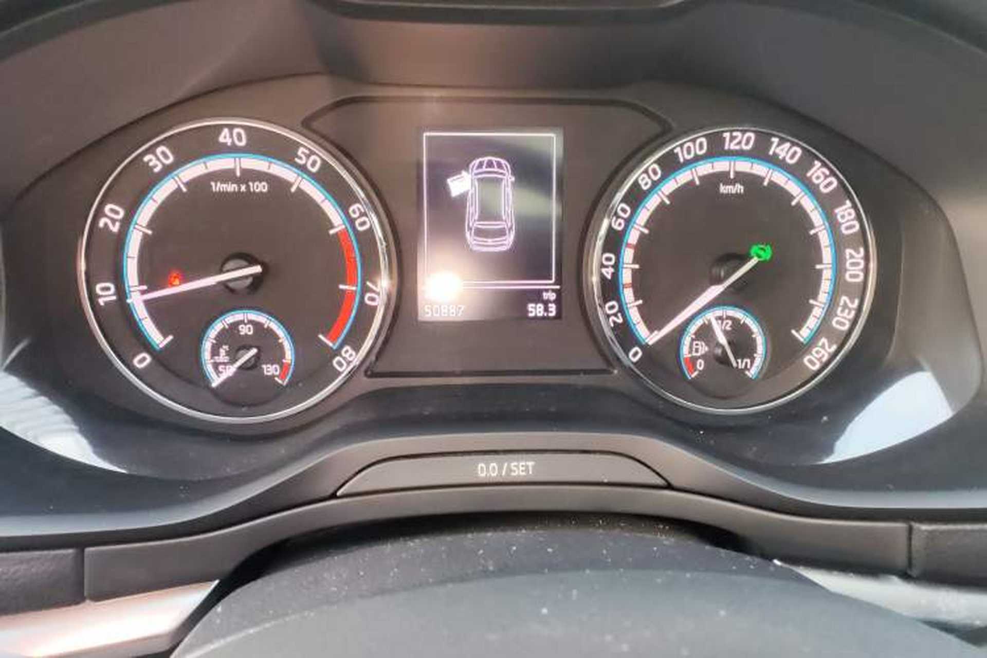 Used Skoda Karoq 2019 TSI280 Smart Drive Deluxe Edition China VI Standard Instrument Cluster