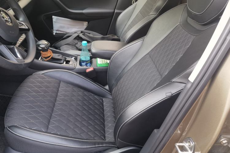 Used Skoda Karoq 2019 TSI280 SmartDrive Luxury Edition China V Standard Left Front Seat