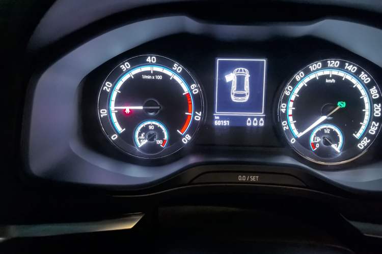 Used Skoda Karoq 2019 TSI280 SmartDrive Luxury Edition China V Standard Odometer Close Up
