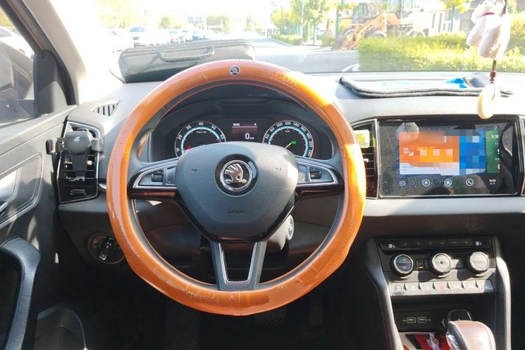 Used Skoda Karoq 2019 TSI280 Smart Drive Elite Edition China V Standard Steering Wheel