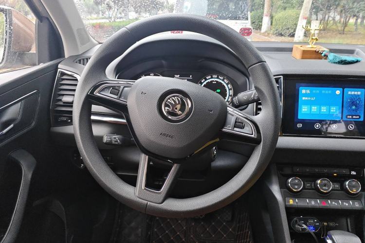Used Skoda Karoq 2019 TSI280 SmartDrive Luxury Edition China VI standard Steering Wheel
