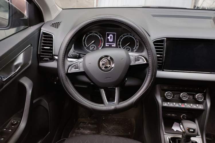 Used Skoda Karoq 2019 TSI280 Smart Drive Elite Edition China V Standard Steering Wheel