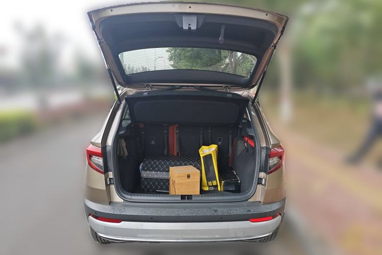 Used Skoda Karoq 2019 TSI280 SmartDrive Luxury Edition China VI standard Trunk