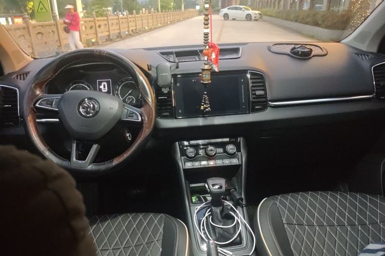 Used Skoda Karoq 2019 TSI280 Smart Drive Elite Edition China V Standard Center Console