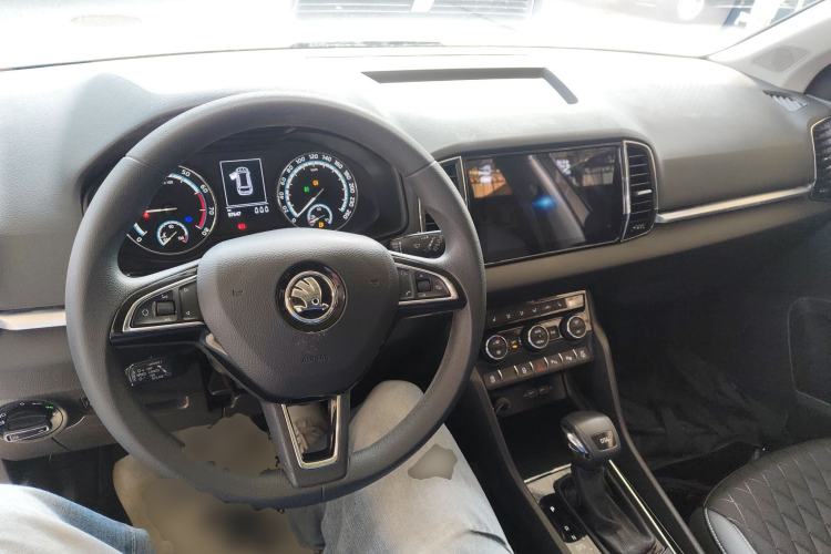 Used Skoda Karoq 2019 TSI280 SmartDrive Luxury Edition China V Standard Center Console