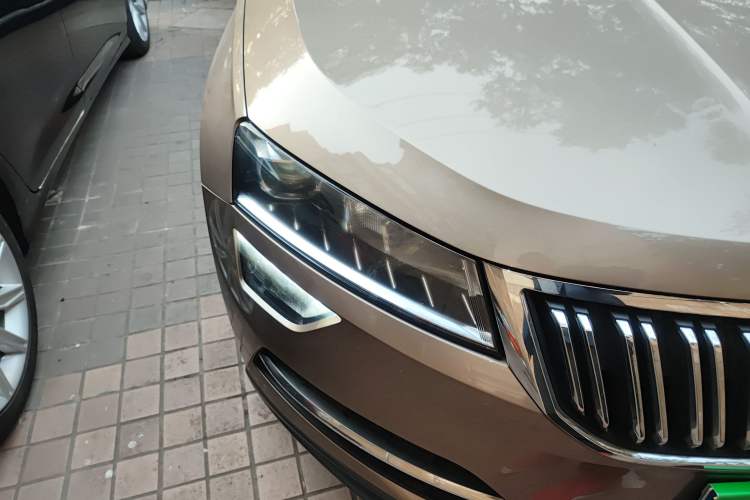 Used Skoda Karoq 2019 TSI280 Smart Drive Deluxe Edition China VI Standard Exterior 6