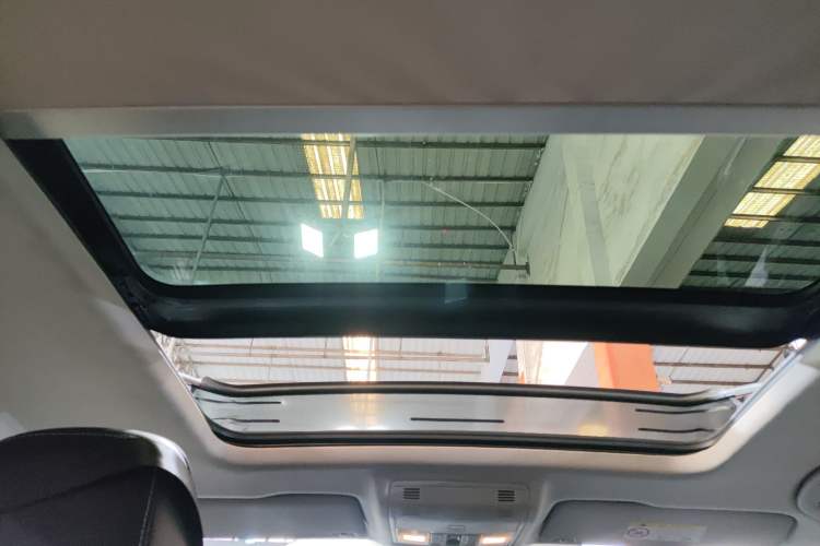 Used Skoda Karoq 2019 TSI280 SmartDrive Luxury Edition China V Standard Headliner