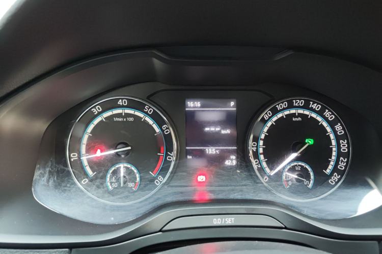 Used Skoda Karoq 2019 TSI280 Smart Drive Deluxe Edition China VI Standard Instrument Cluster