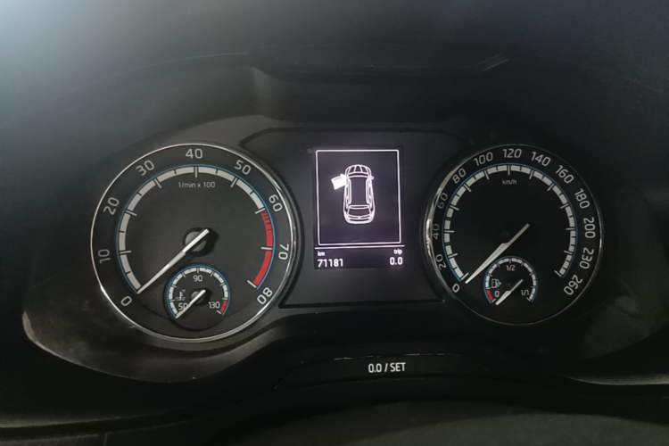Used Skoda Karoq 2019 TSI280 SmartDrive Luxury Edition China V Standard Instrument Cluster