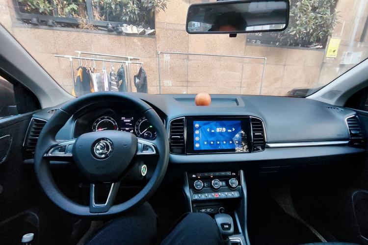 Used Skoda Karoq 2019 TSI280 Smart Drive Deluxe Edition China VI Standard Interior 2