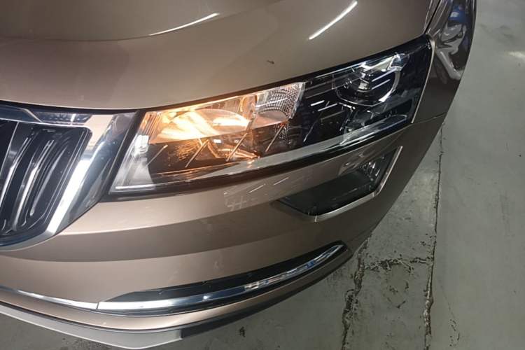 Used Skoda Karoq 2019 TSI280 SmartDrive Luxury Edition China V Standard Left Front Headlight