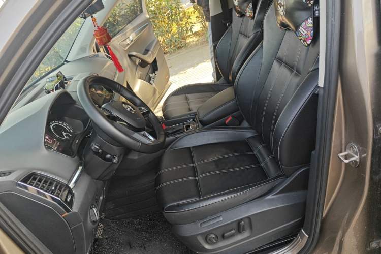 Used Skoda Karoq 2019 TSI280 SmartDrive Luxury Edition China VI standard Left Front Seat