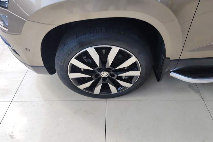 Used Skoda Karoq 2019 TSI280 SmartDrive Luxury Edition China V Standard Left Front Wheel Hub