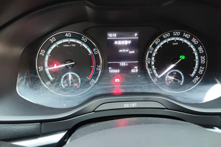 Used Skoda Karoq 2019 TSI280 Smart Drive Deluxe Edition China VI Standard Odometer Close Up
