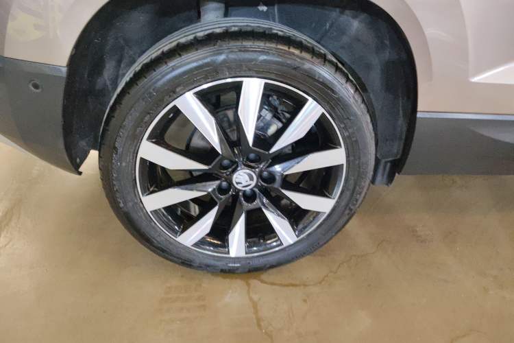 Used Skoda Karoq 2019 TSI280 SmartDrive Luxury Edition China V Standard Right Rear Wheel Hub