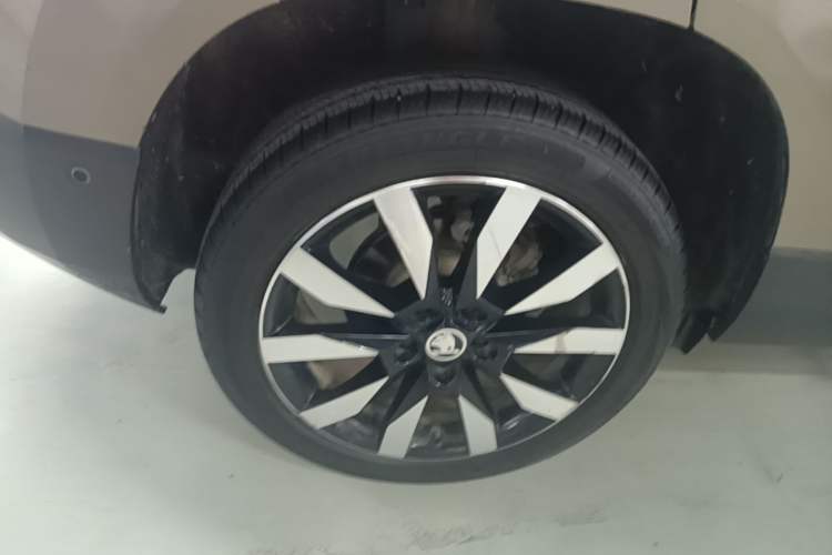 Used Skoda Karoq 2019 TSI280 SmartDrive Luxury Edition China V Standard Right Rear Wheel Hub