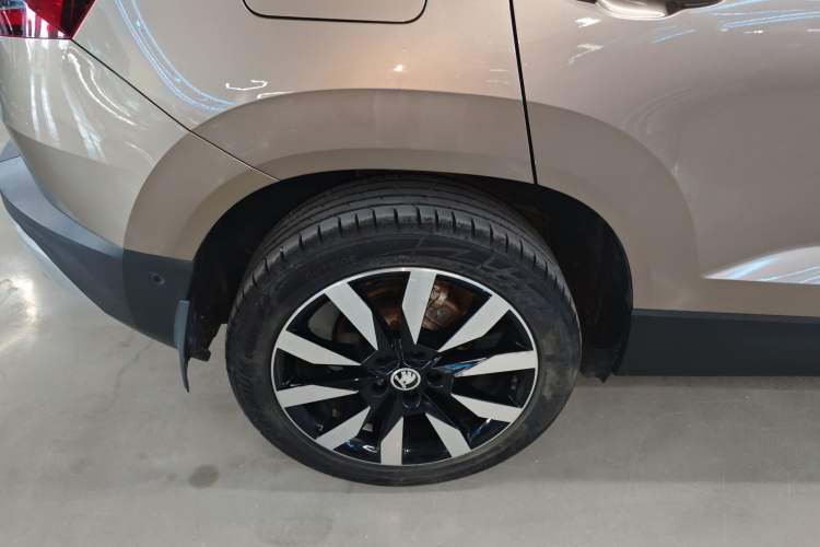 Used Skoda Karoq 2019 TSI280 SmartDrive Luxury Edition China V Standard Right Rear Wheel Hub