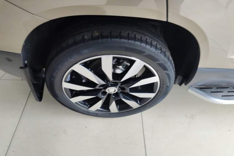 Used Skoda Karoq 2019 TSI280 SmartDrive Luxury Edition China V Standard Right Rear Wheel Hub