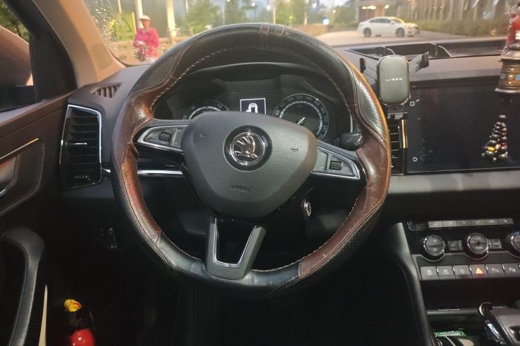Used Skoda Karoq 2019 TSI280 Smart Drive Elite Edition China V Standard Steering Wheel