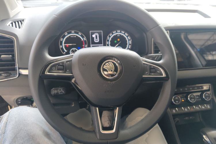 Used Skoda Karoq 2019 TSI280 SmartDrive Luxury Edition China V Standard Steering Wheel