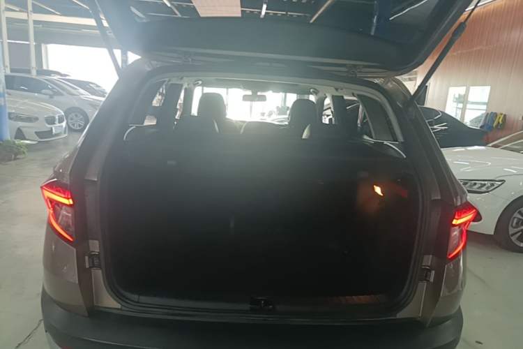 Used Skoda Karoq 2019 TSI280 SmartDrive Luxury Edition China V Standard Trunk