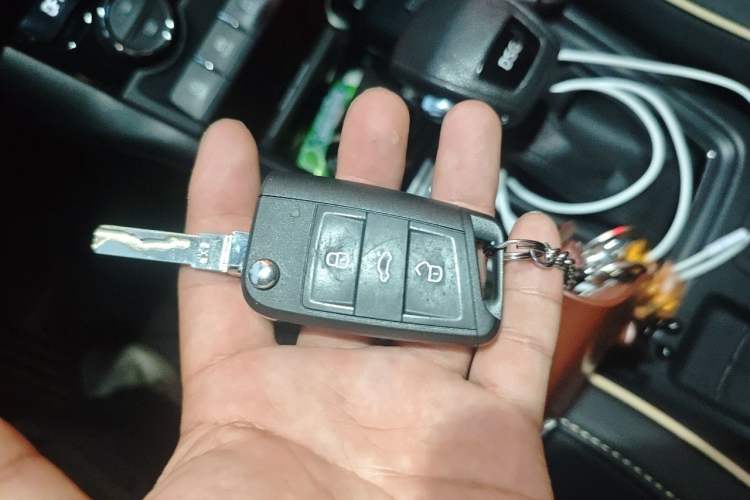Used Skoda Karoq 2019 TSI280 Smart Drive Elite Edition China V Standard Vehicle Key