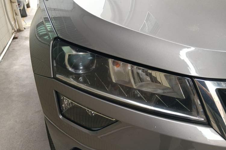 Used Skoda Karoq 2019 TSI280 Smart Drive Elite Edition China V Standard Exterior 6