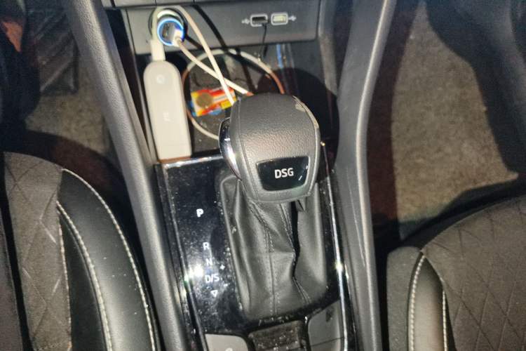 Used Skoda Karoq 2019 TSI280 SmartDrive Luxury Edition China V Standard Gear Lever