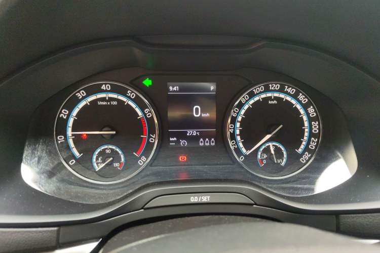 Used Skoda Karoq 2019 TSI280 Smart Drive Flagship Edition China VI Instrument Cluster