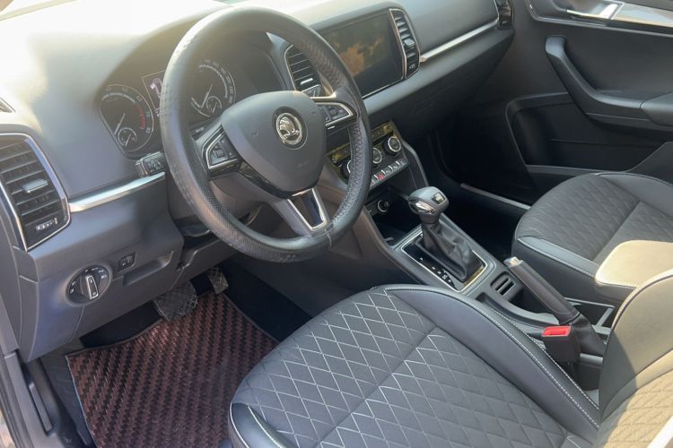 Used Skoda Karoq 2019 TSI280 Smart Drive Deluxe Edition China VI Standard Interior 2