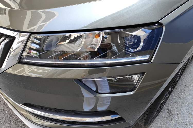 Used Skoda Karoq 2019 TSI280 Smart Drive Deluxe Edition China VI Standard Left Front Headlight