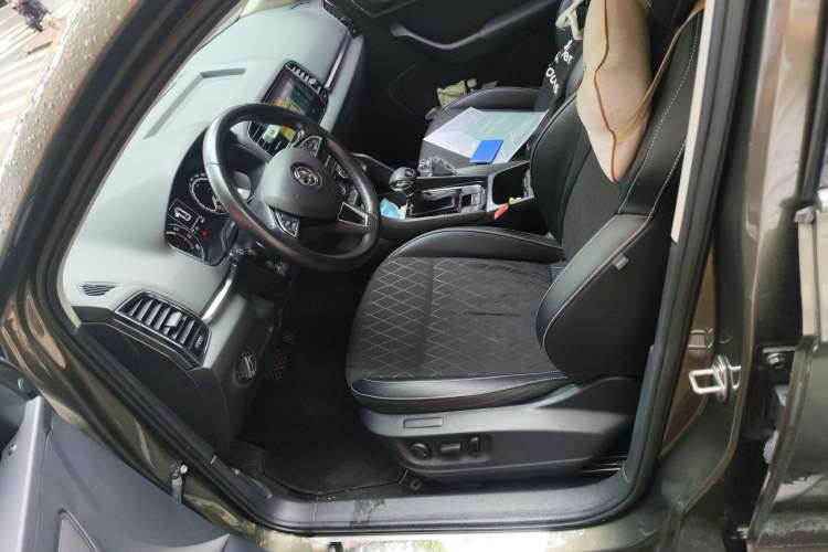 Used Skoda Karoq 2019 TSI280 Smart Drive Flagship Edition China VI Left Front Seat