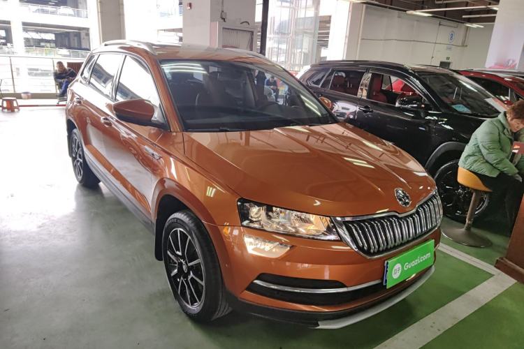 Used Skoda Karoq 2019 TSI280 Smart Drive Elite Edition China V Standard Front Right 45 Deg