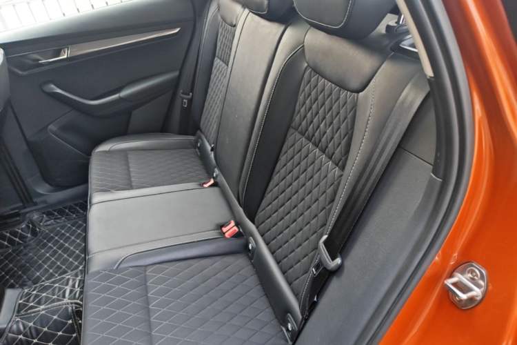 Used Skoda Karoq 2019 TSI280 Smart Drive Elite Edition China V Standard Left Rear Seat