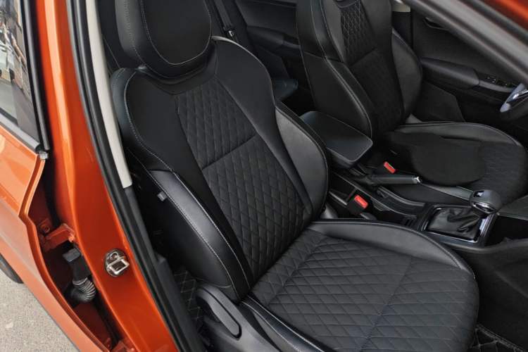 Used Skoda Karoq 2019 TSI280 Smart Drive Elite Edition China V Standard Right Front Seat