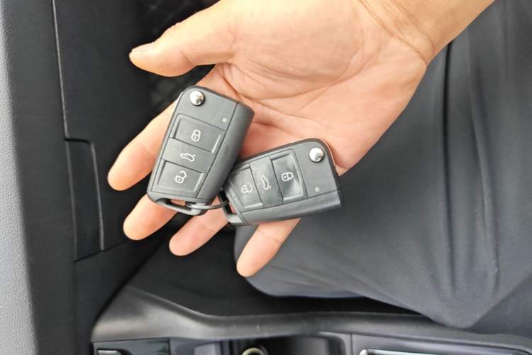 Used Skoda Karoq 2019 TSI280 Smart Drive Elite Edition China V Standard Vehicle Key