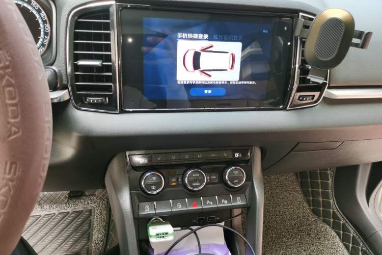 Used Skoda Karoq 2019 TSI280 SmartDrive Luxury Edition China V Standard Audio And AC Panel