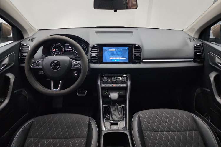 Used Skoda Karoq 2019 TSI280 SmartDrive Luxury Edition China VI standard Center Console