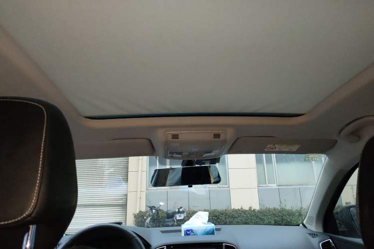 Used Skoda Karoq 2019 TSI280 SmartDrive Luxury Edition China V Standard Headliner