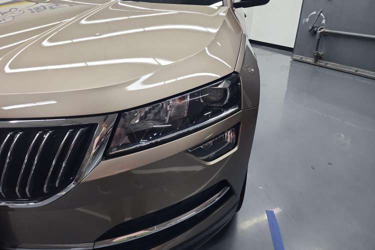 Used Skoda Karoq 2019 TSI280 SmartDrive Luxury Edition China VI standard Left Front Headlight