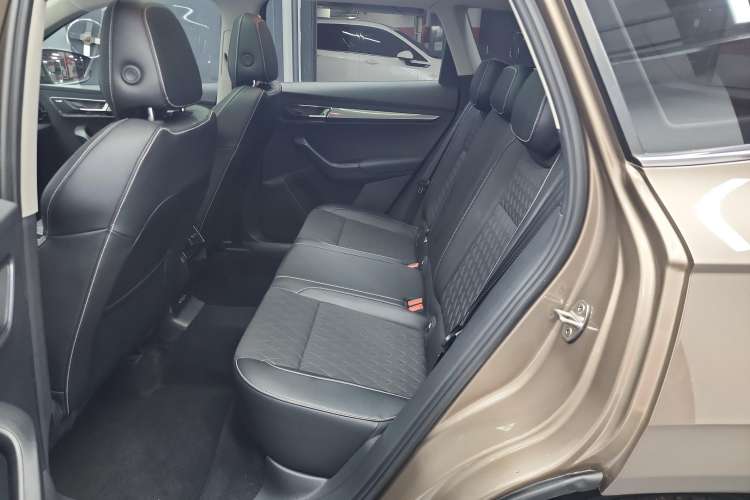 Used Skoda Karoq 2019 TSI280 SmartDrive Luxury Edition China VI standard Left Rear Seat