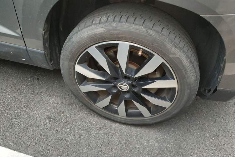 Used Skoda Karoq 2019 TSI280 SmartDrive Luxury Edition China V Standard Right Front Wheel Hub