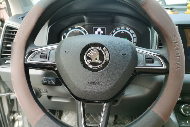 Used Skoda Karoq 2019 TSI280 SmartDrive Luxury Edition China V Standard Steering Wheel